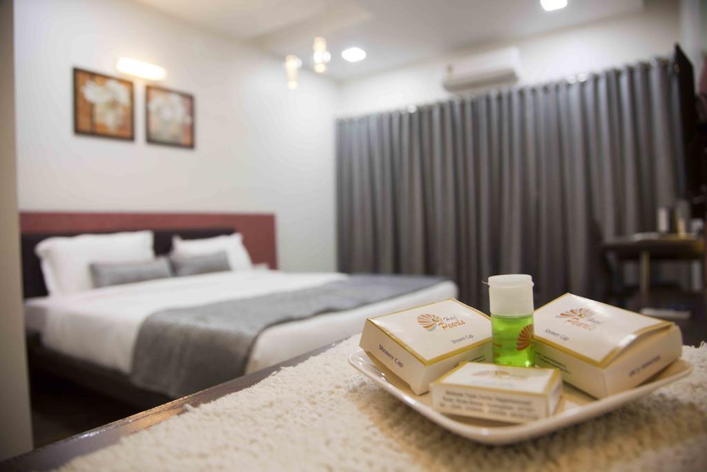 Hotel Pearls Aurangābād Zimmer foto