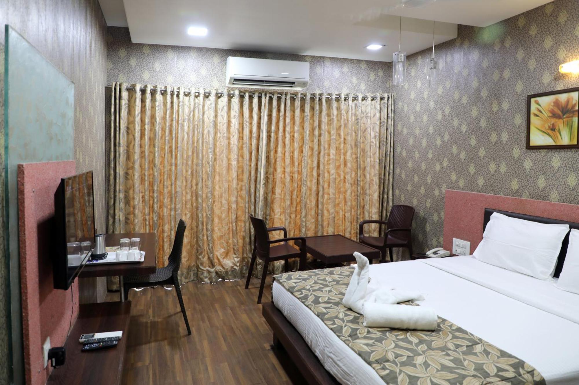 Hotel Pearls Aurangābād Exterior foto